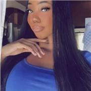 Sono madrelingua inglese e ho origini anche nigeriane.Ho 18 anni